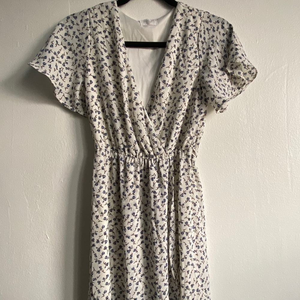 White and Blue Flowy Dress 🤍💙